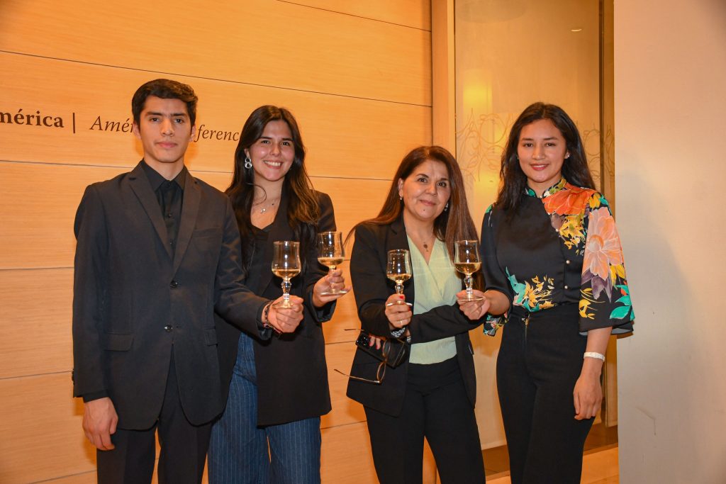 Graduación rumbo 2024-25